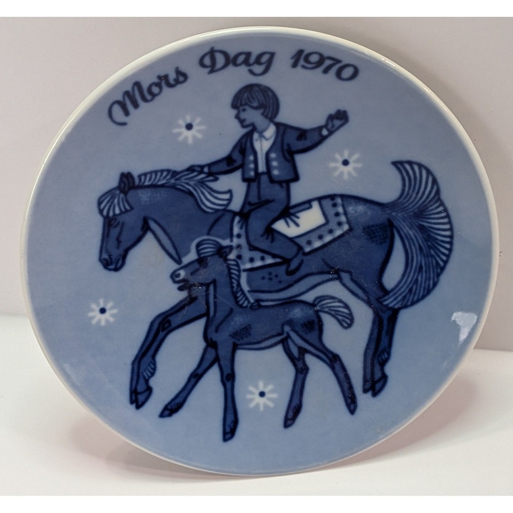 Porsgrund Mother's Day 1970 Plate Norway 5in Blue Excellent First Issue Horse